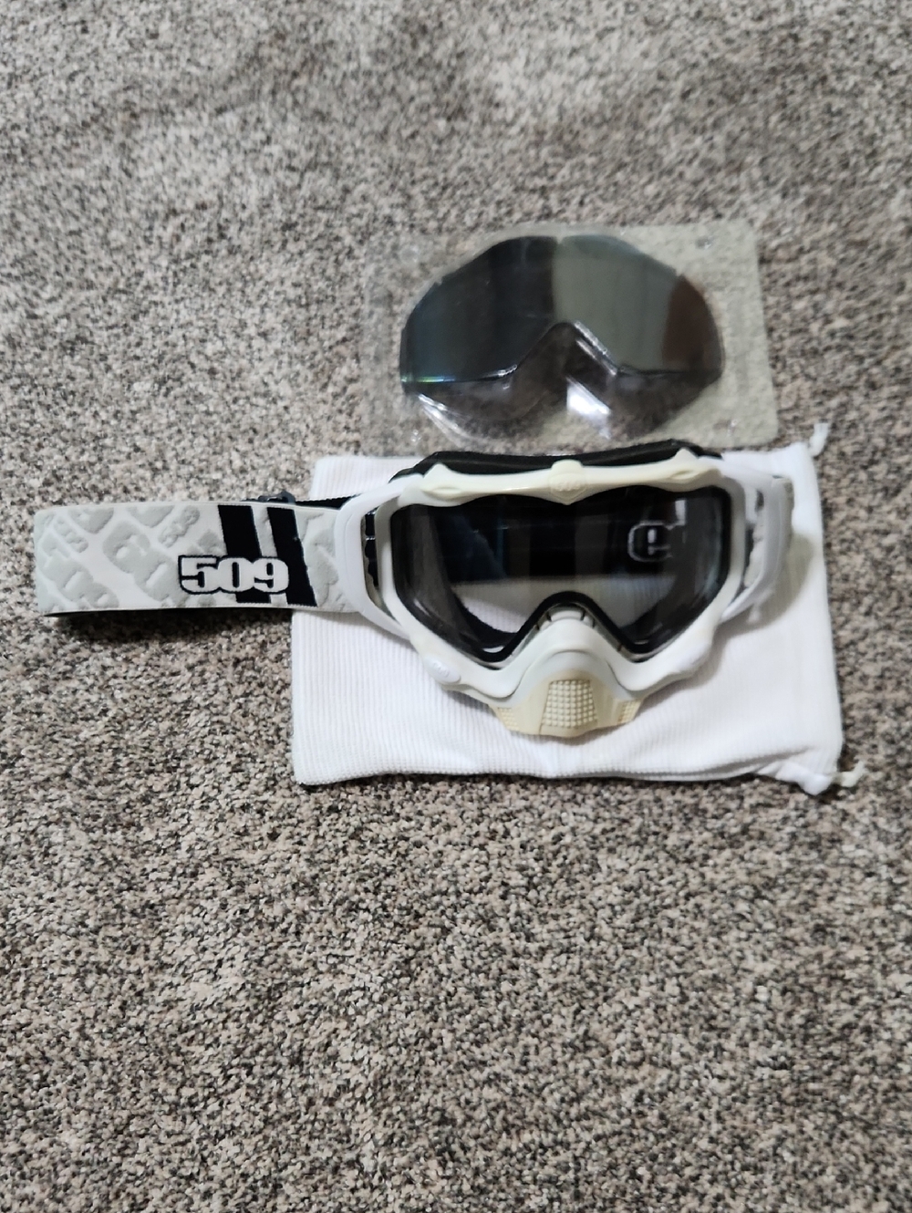 Used Old Style Sinister 509 Snowmobile Goggles